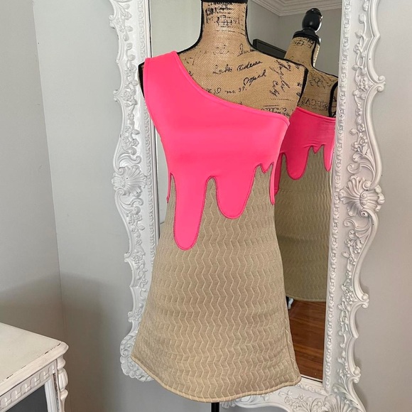 New York Couture Limited Edition Slant Bodycon DRIPPING Ice Cream CONE Party Dre - Picture 2 of 4